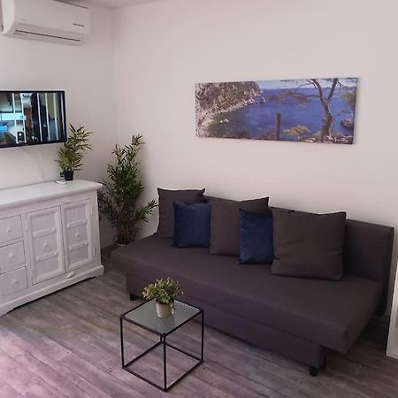 Studio Meuble Bord De Mer Bormes-les-Mimosas Luaran gambar