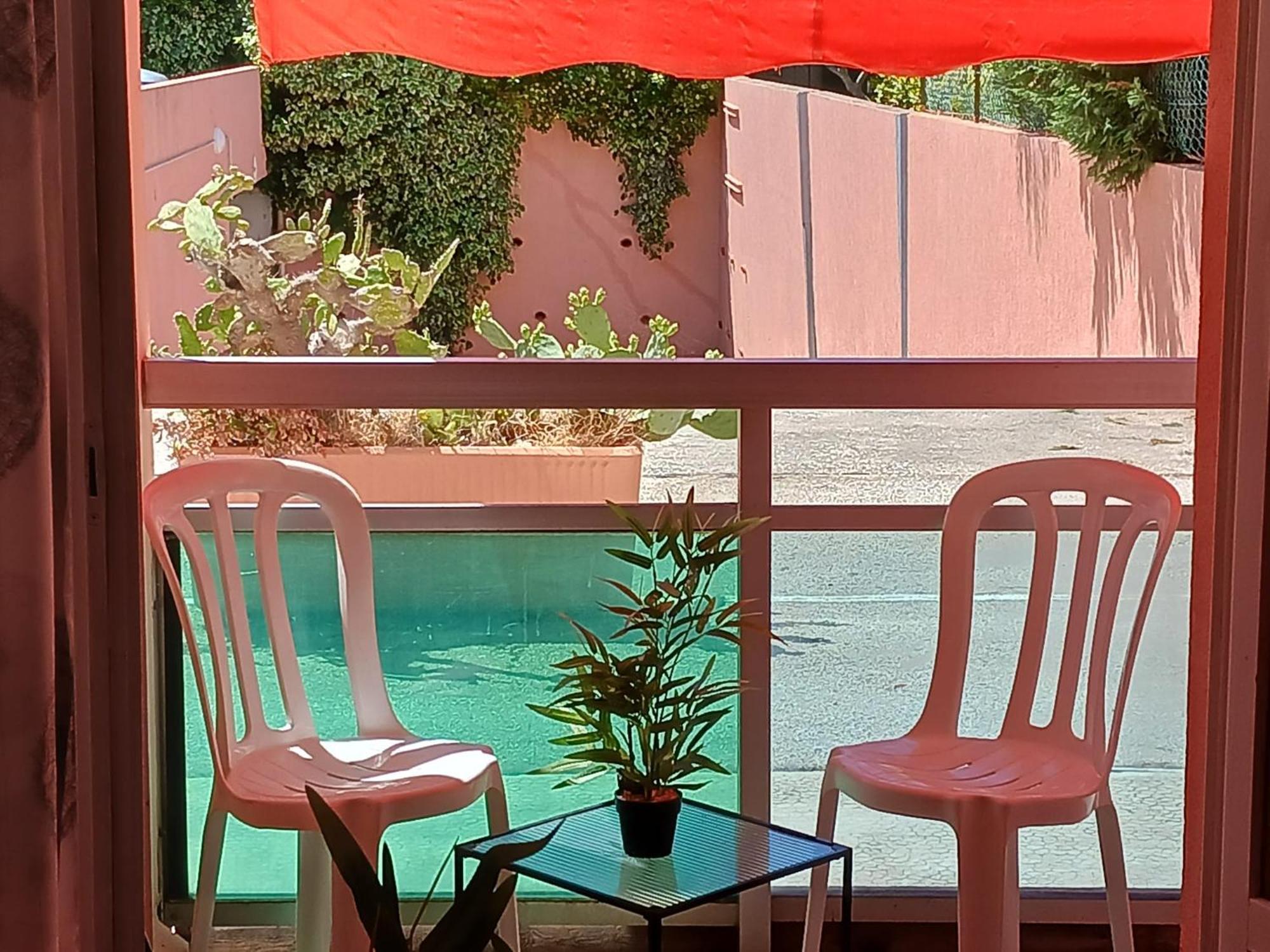 Studio Meuble Bord De Mer Bormes-les-Mimosas Luaran gambar